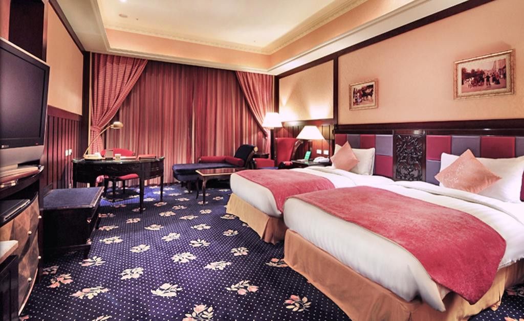 Capital Dazhi 4*