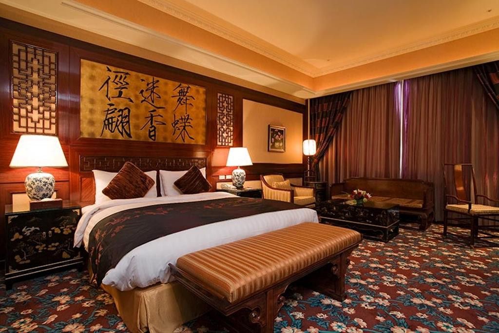 Capital Dazhi Hotel 4*