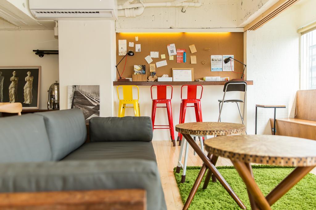 Mr. Lobster's Secret Den Design Hostel *