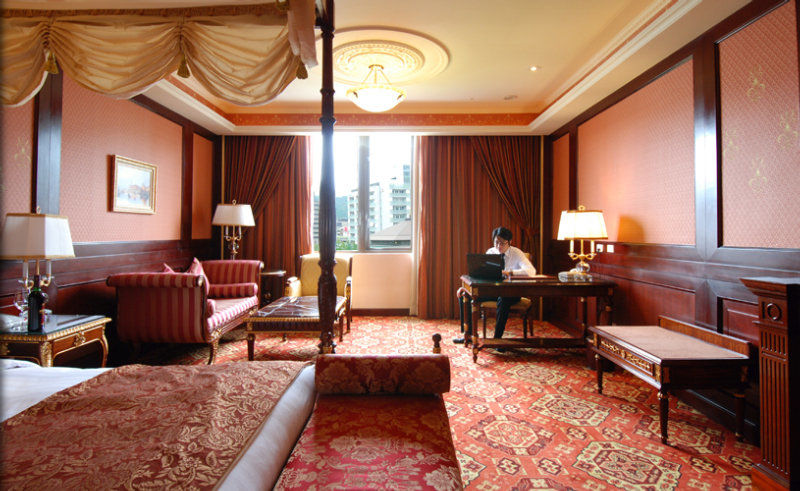 Capital Dazhi Hotel 4*