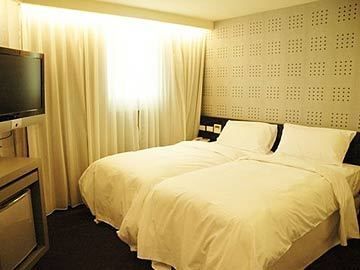 The Longstay Hotel 3*