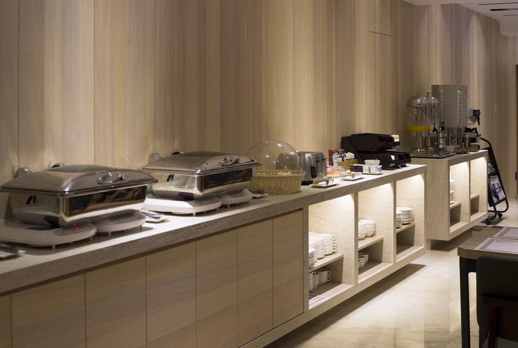 Noble 3* Taipei