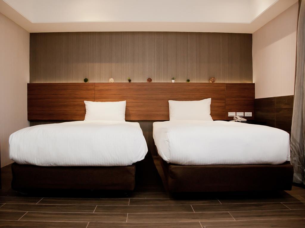 Kdm Hotel 3*