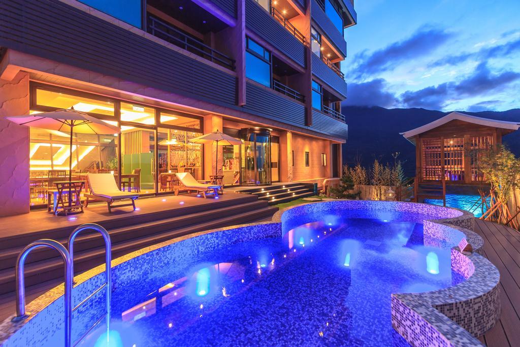 Moonlight Homestay *