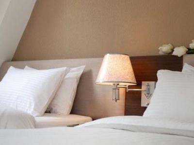 Hotel New World