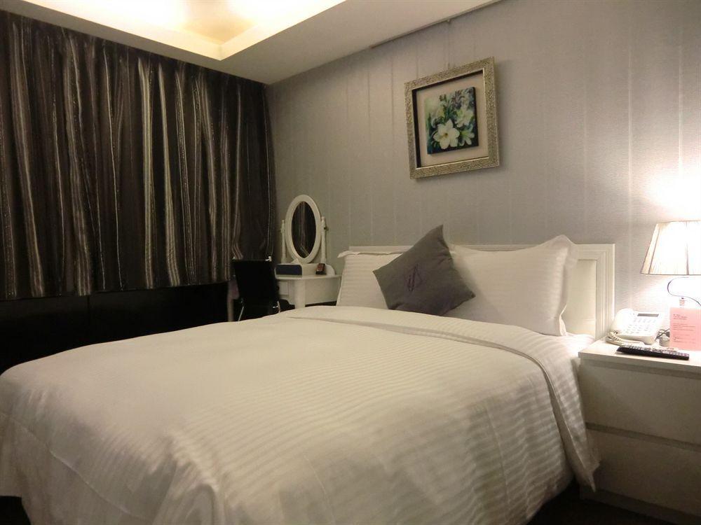 Hotel 意芙旅店 Ifinn 3*
