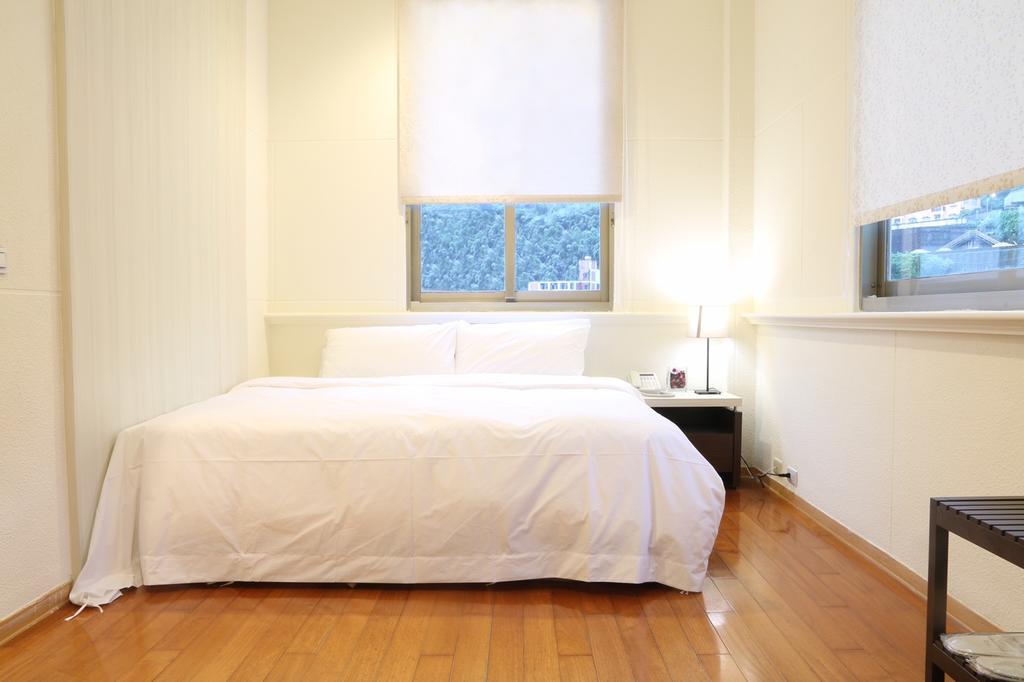 Phoenix Sun Flower Valley Inn 3*