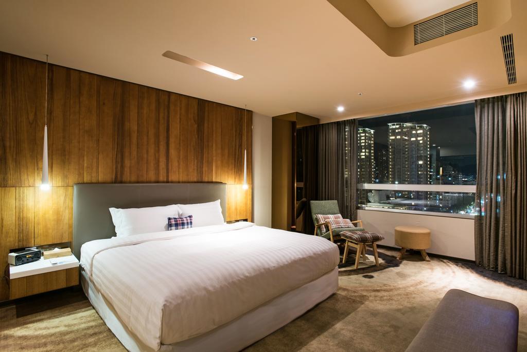 Home Hotel Hotel
