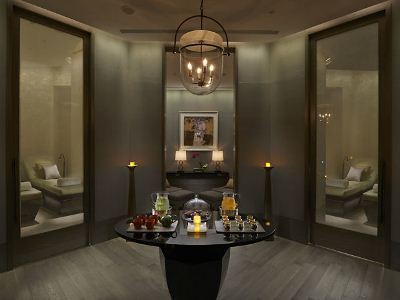Mandarin Oriental,