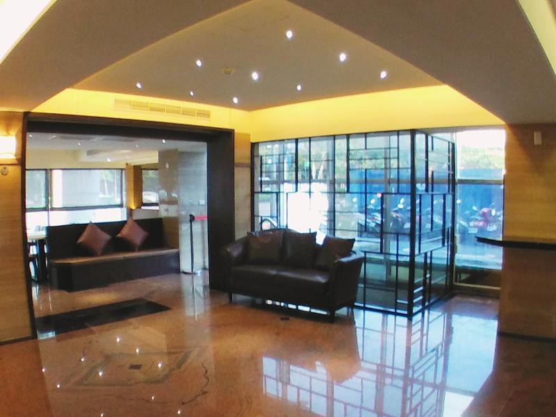 Hotel Kdm 3*