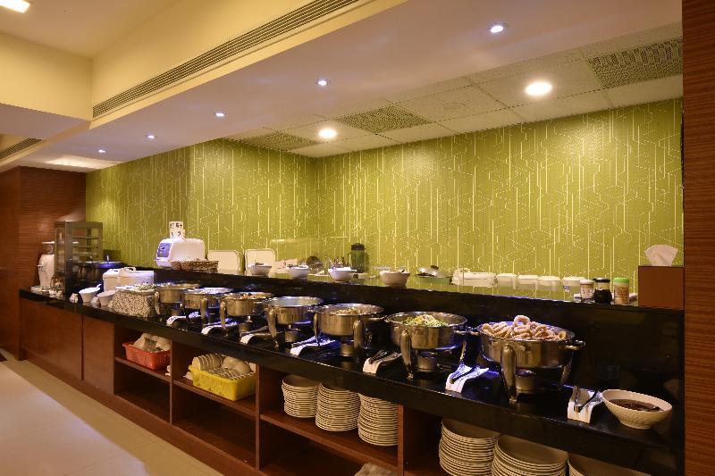World Linsen Hotel 3*