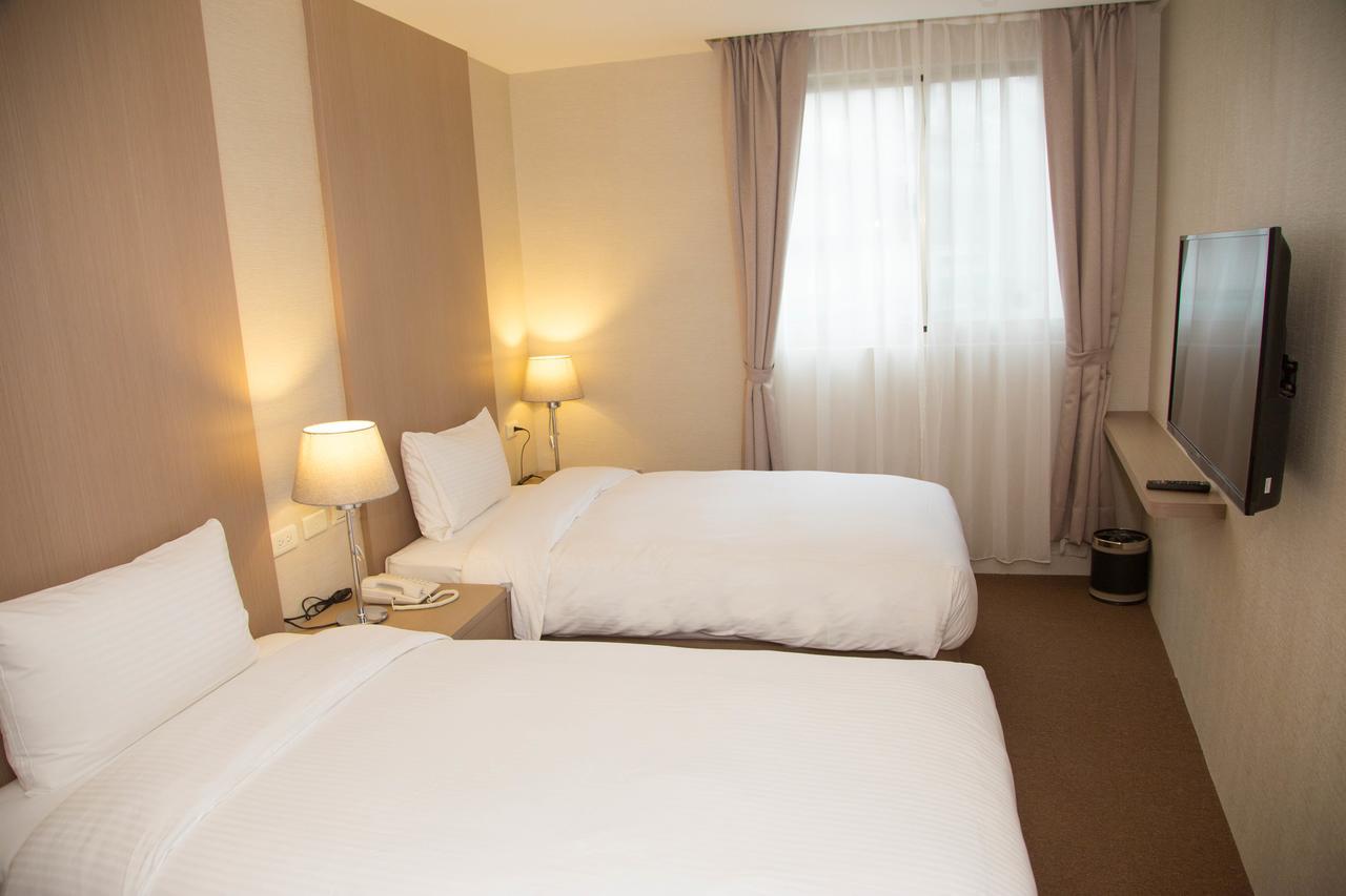 The Koos Dahu Hotel