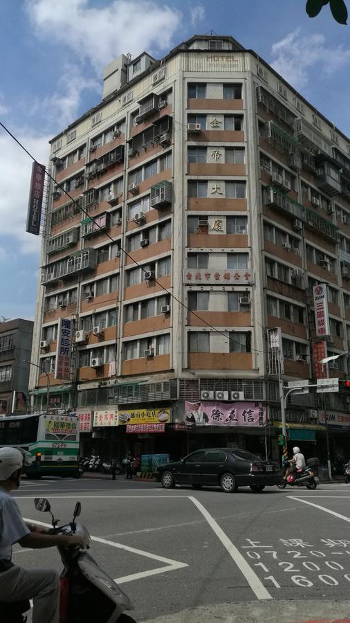 Ti Hwa Inn Taipei