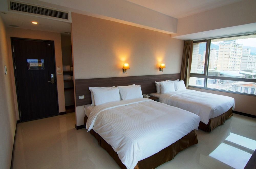 Leisure Beitou 3*