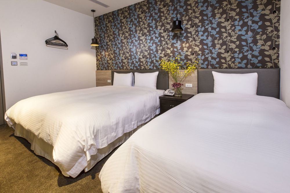 Inn Queens Ii