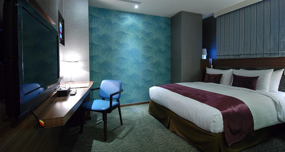 Hotel World Mai - Nanjing 3*