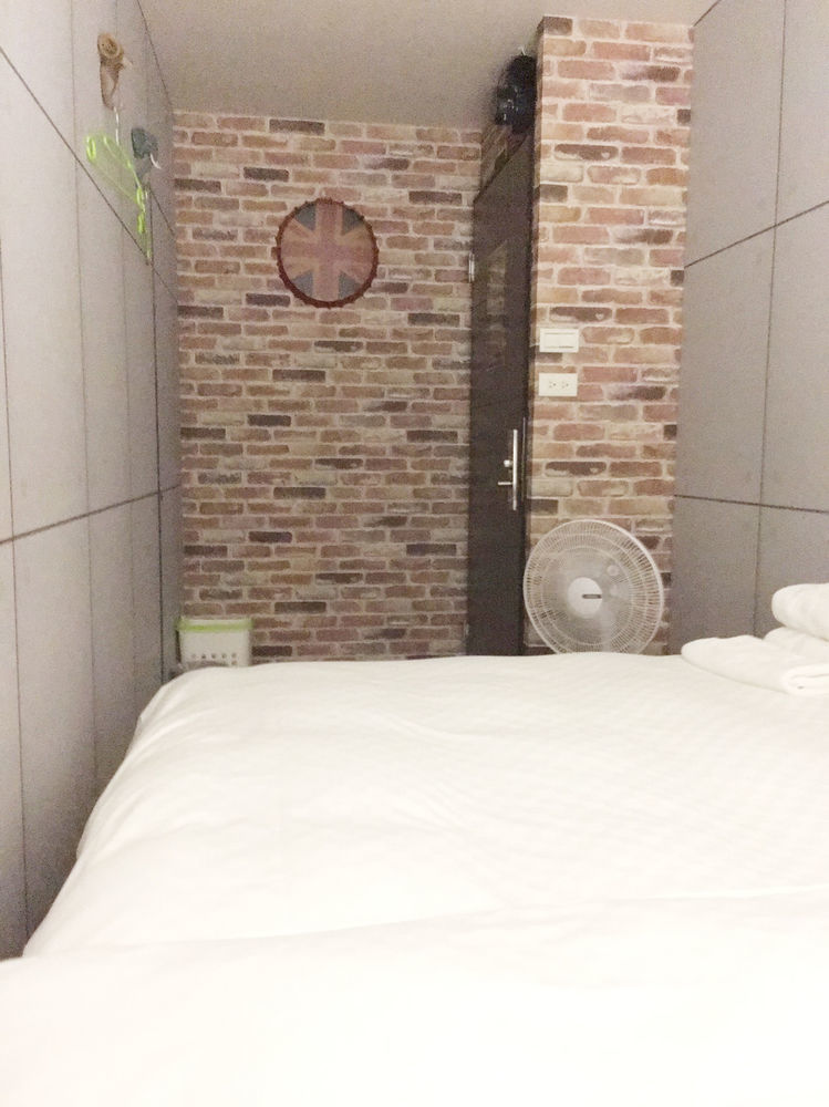 T.o. Chengde Hostel
