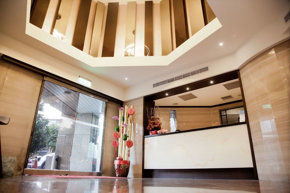 Hotel Kdm 3*