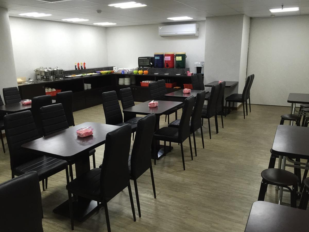 Inn 友愛金色商旅golden Age 4*