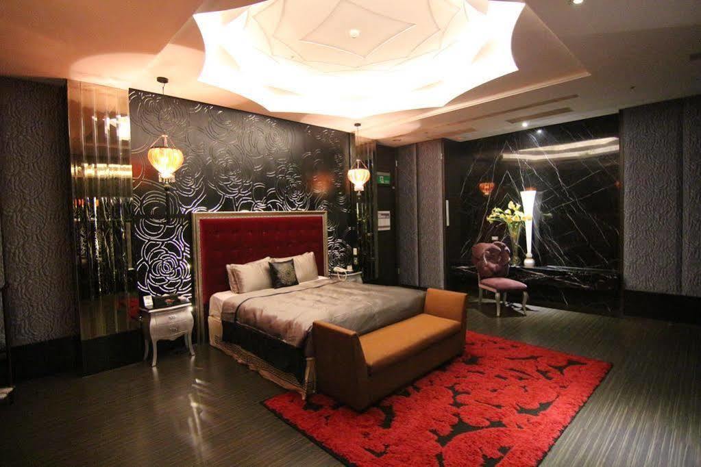 Mulan 3* Taipei
