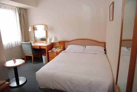 Hotel Sunroute 3*