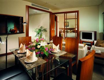 Hotel Leader Hotel Taipei 4*
