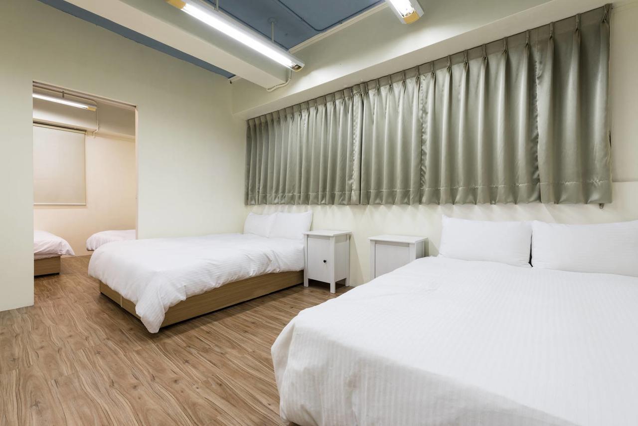 Ximending Florid House Inn