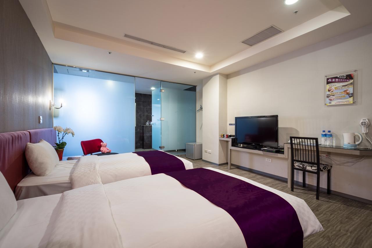 Urbanone 3*