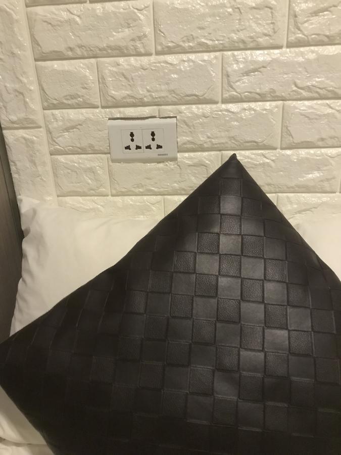 Neosoho - Taipei Station Branch Capsule hotel