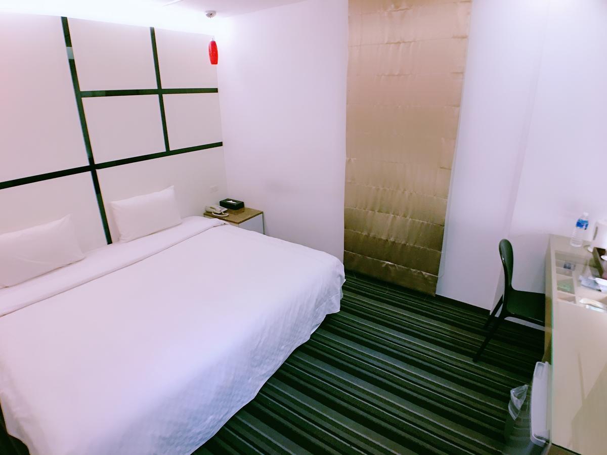 Meng Qi 3* Taipei