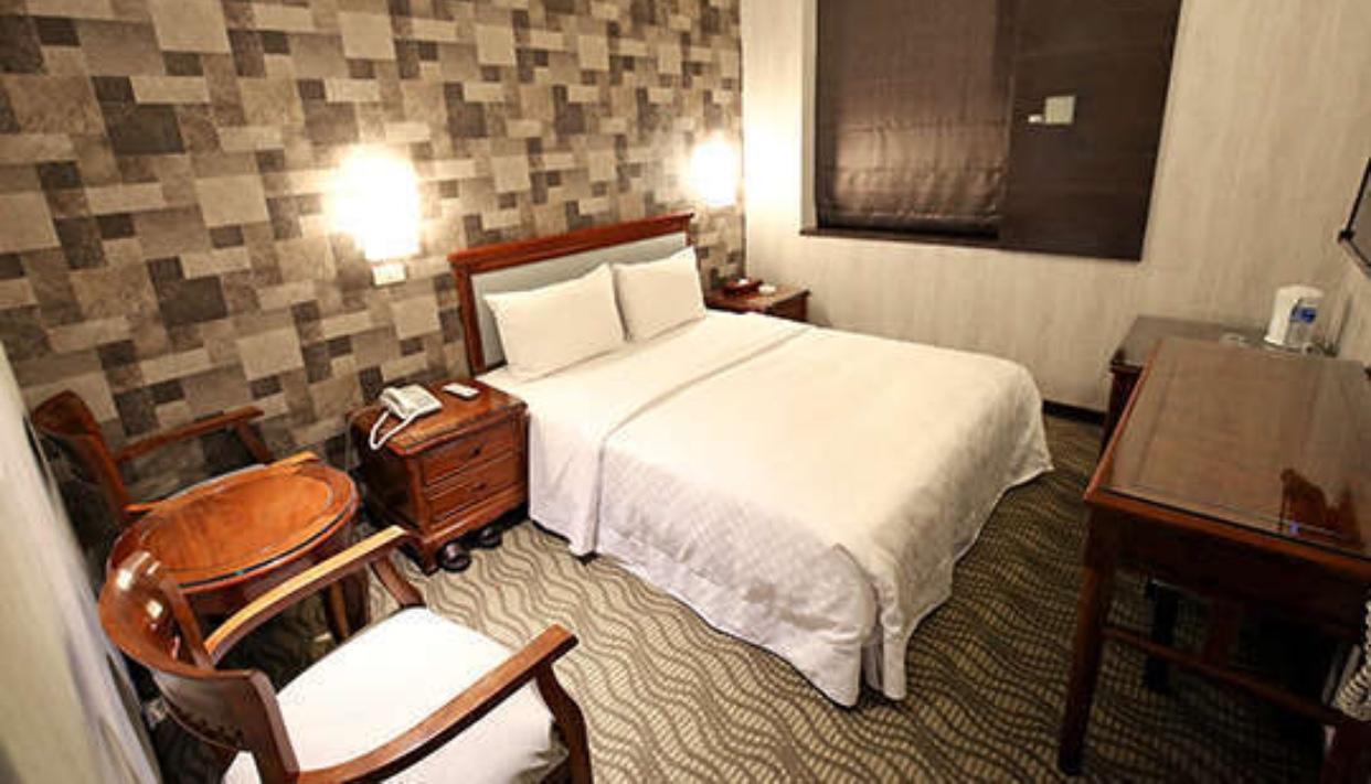 Inn Kae Lin *