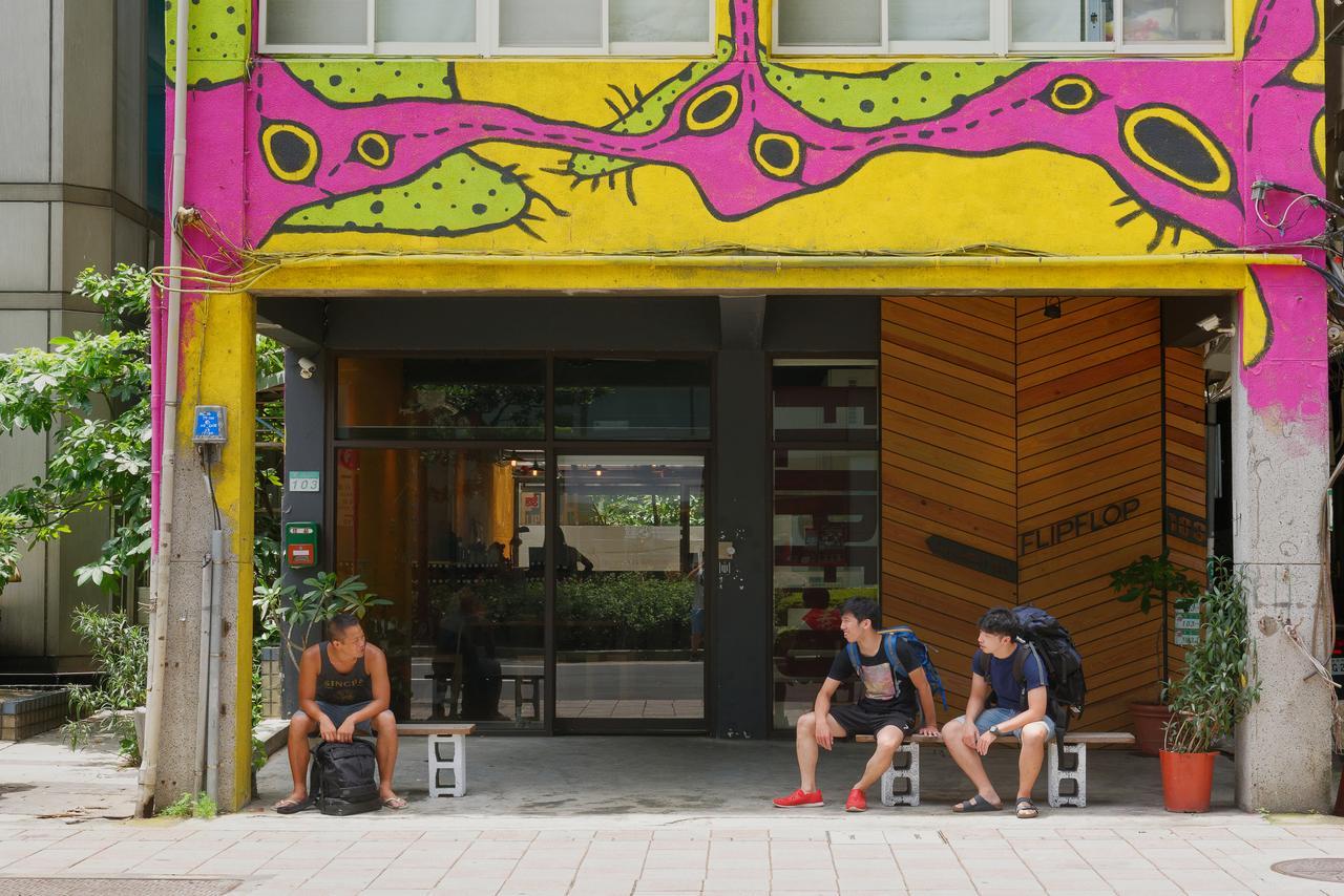 Hostel Flip Flop - Main Station Taipei
