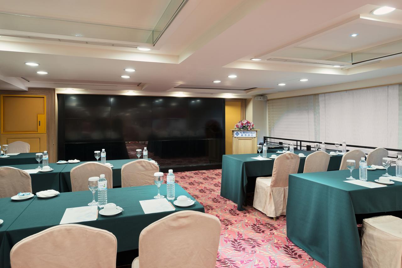 The Riviera Hotel