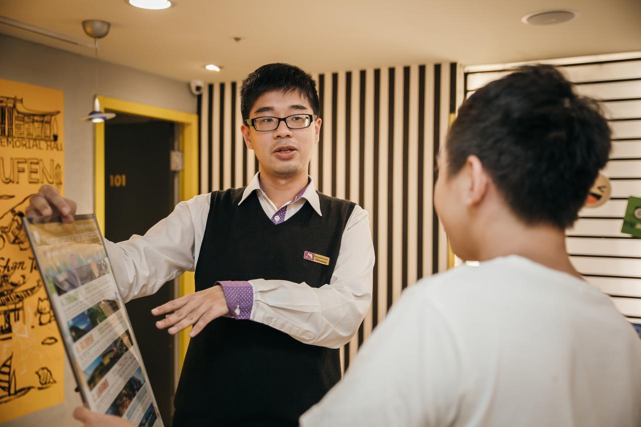 Click - Ximending Branch