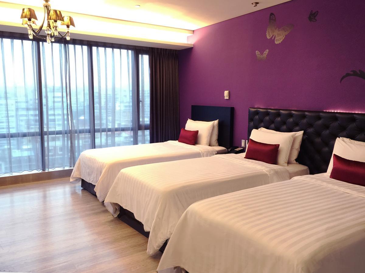 Hotel Fx Nanjing East Road Branch 4*