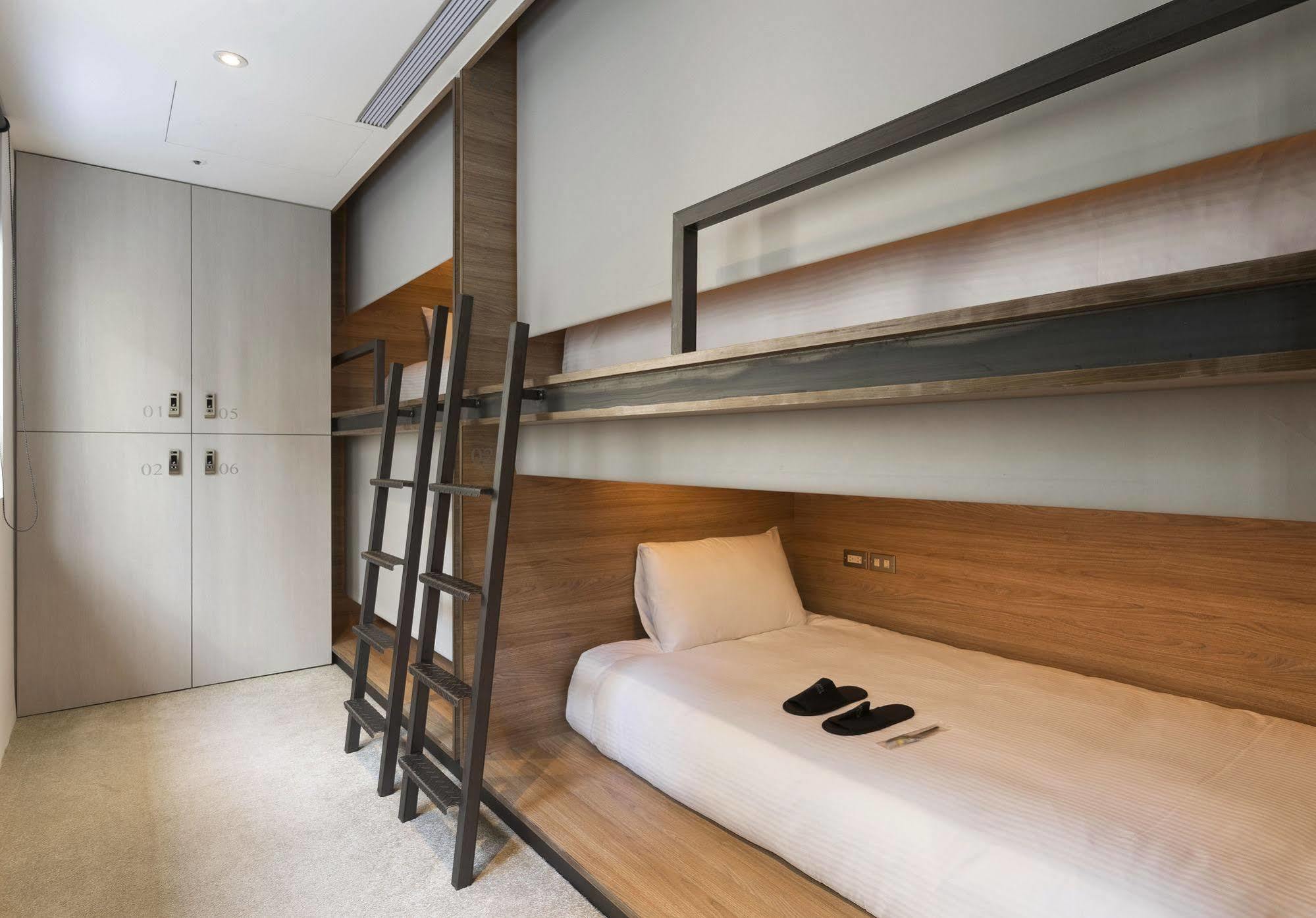 Hostel Bouti Capsule Taipei