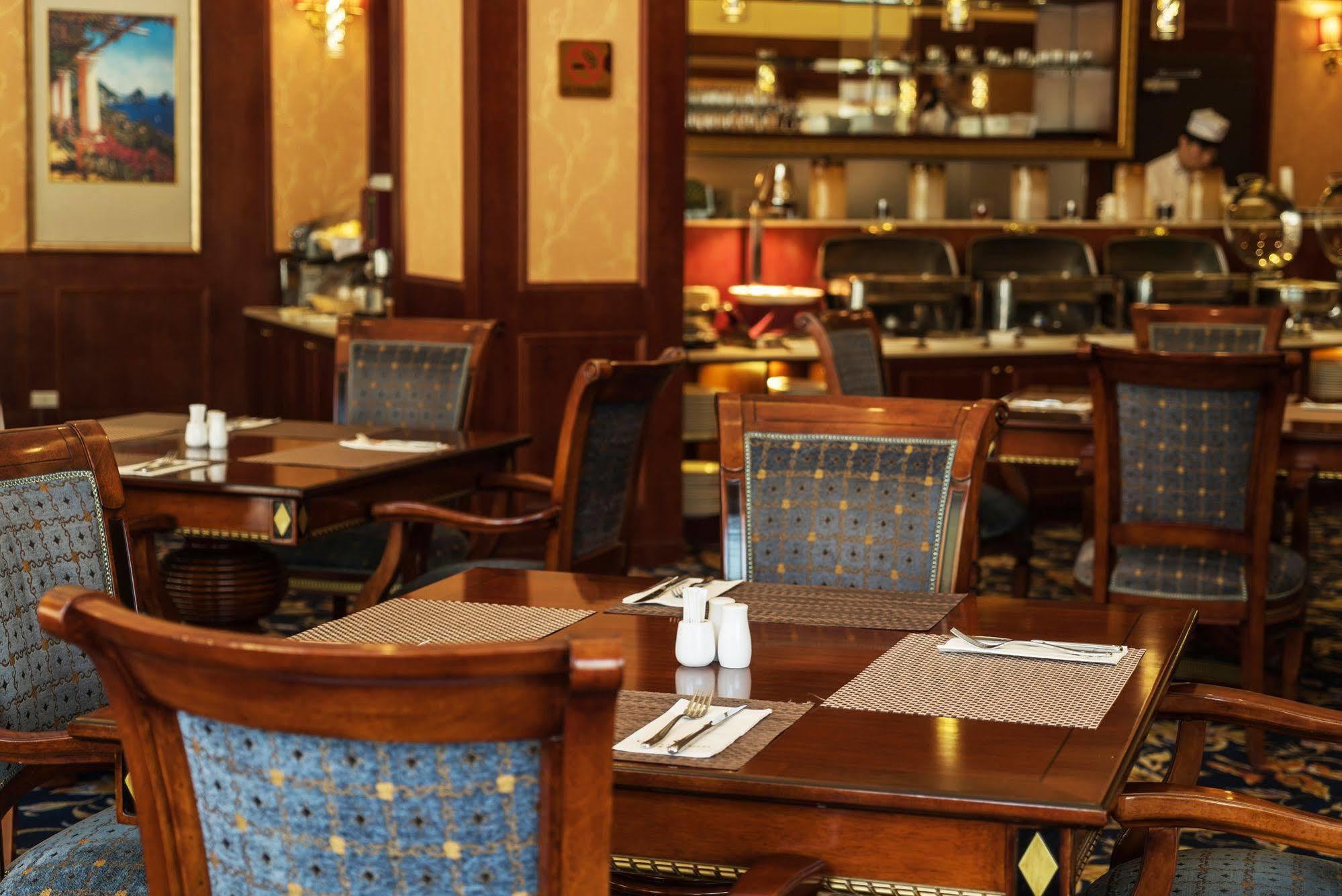 Hotel Capital Dazhi 4*