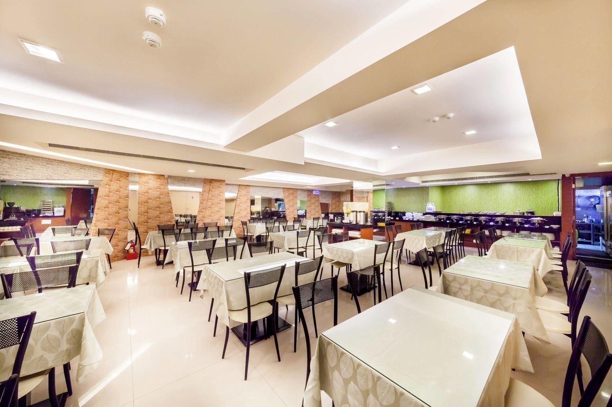Hotel World Linsen 3*