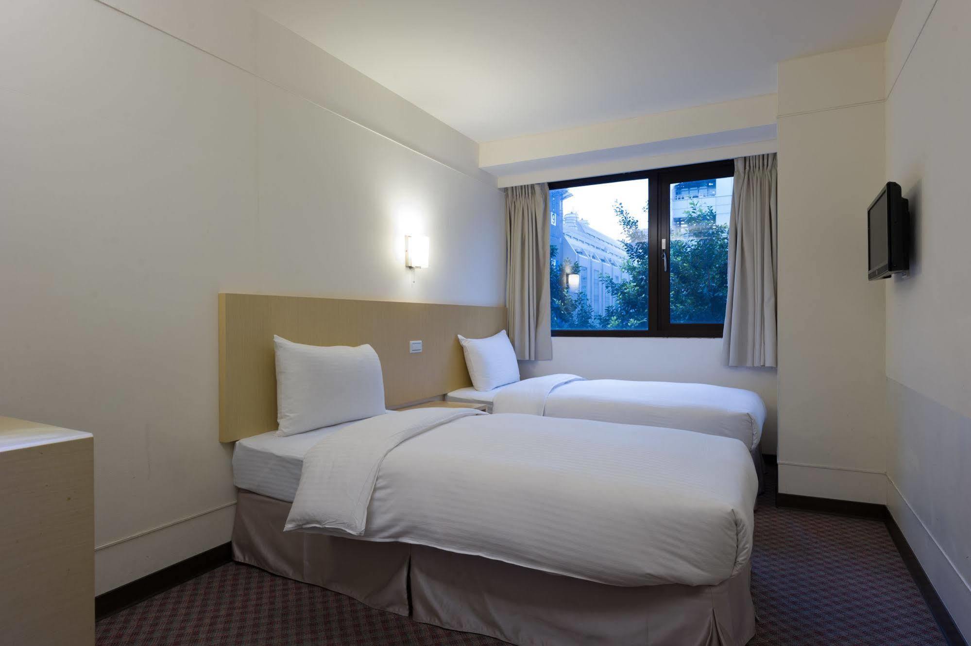 World Linsen 3* Taipei