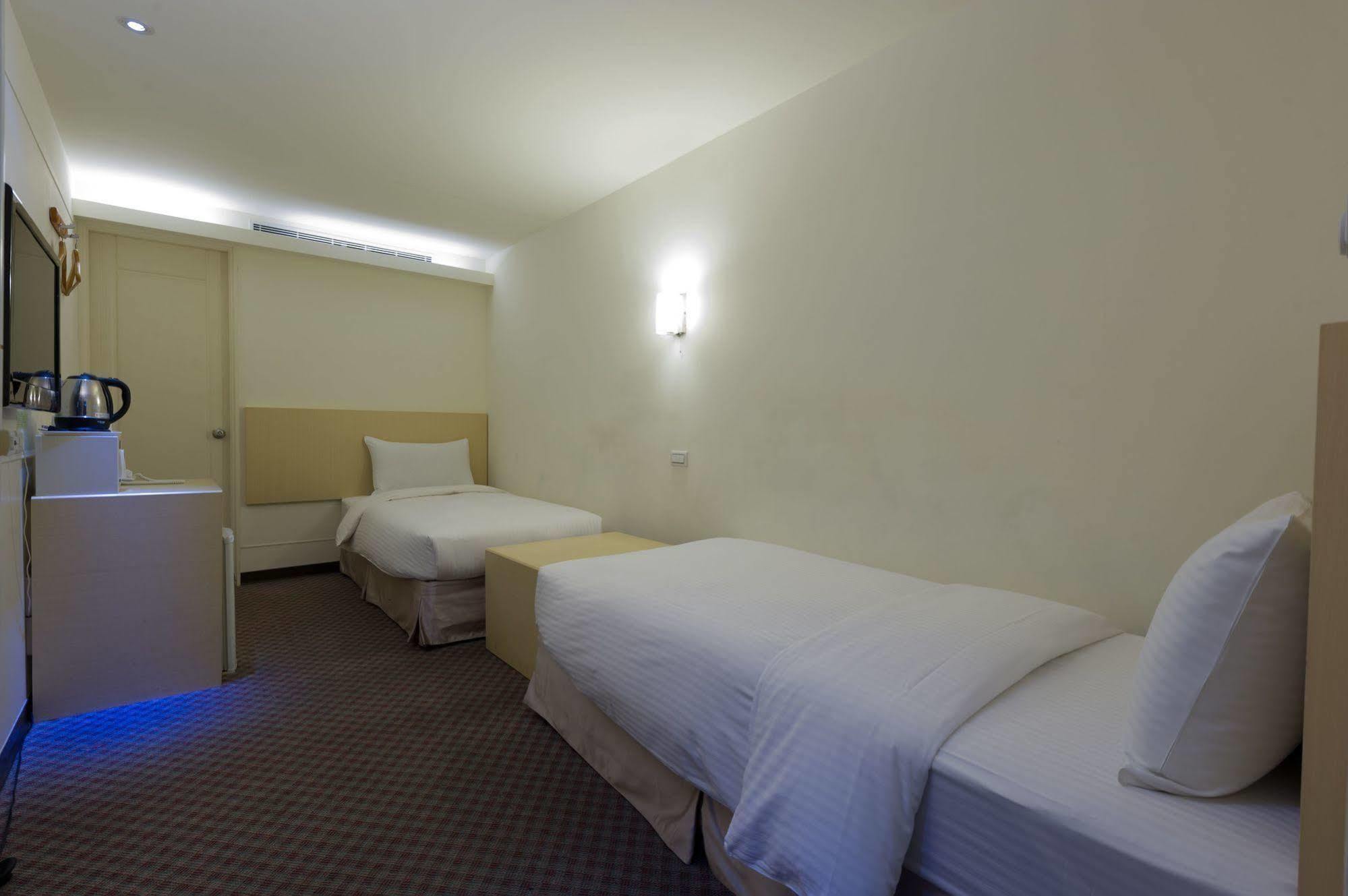 Hotel World Linsen Taipei
