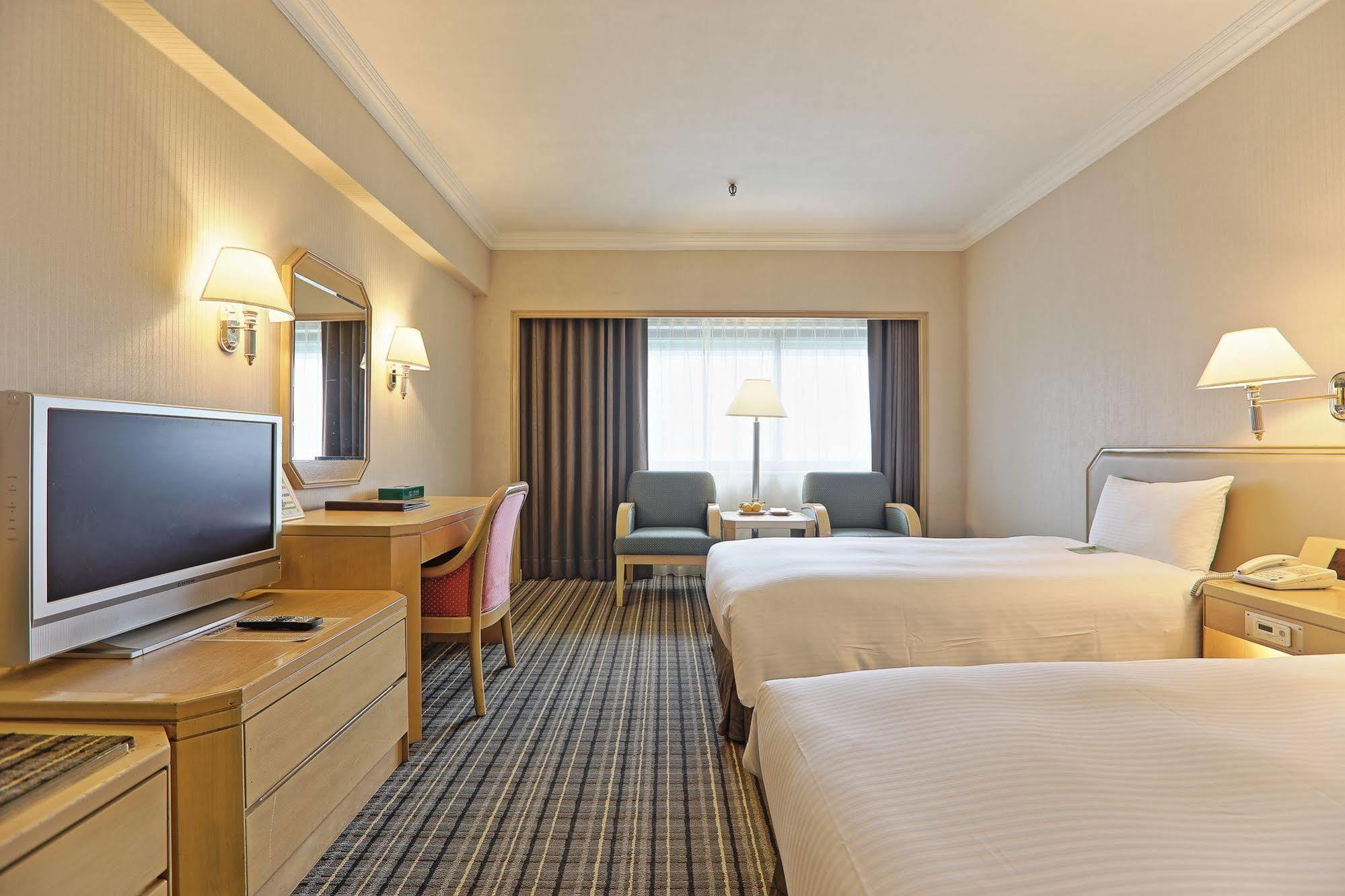 Hotel Santos 4*
