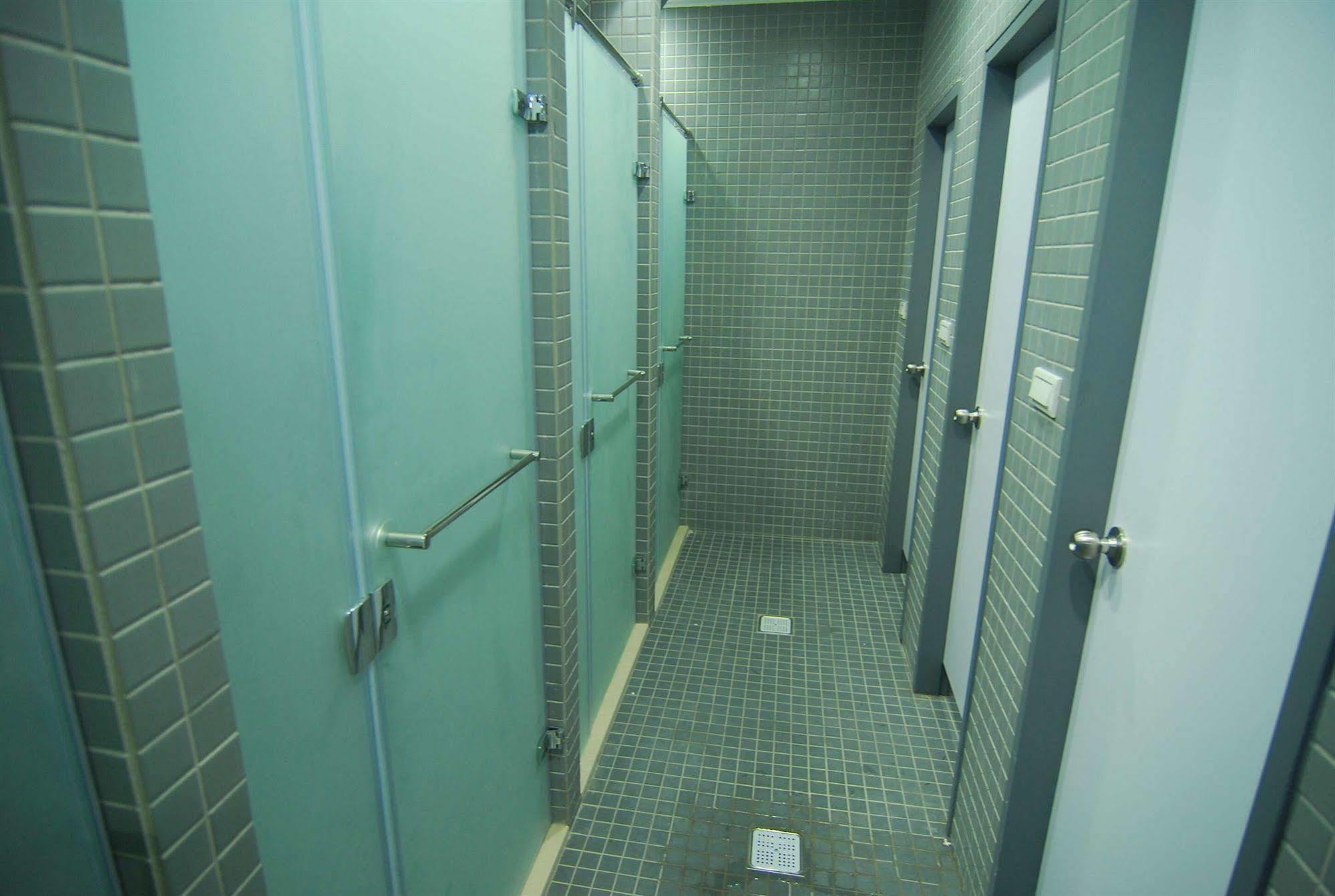 Cube - Ximen Hostel *