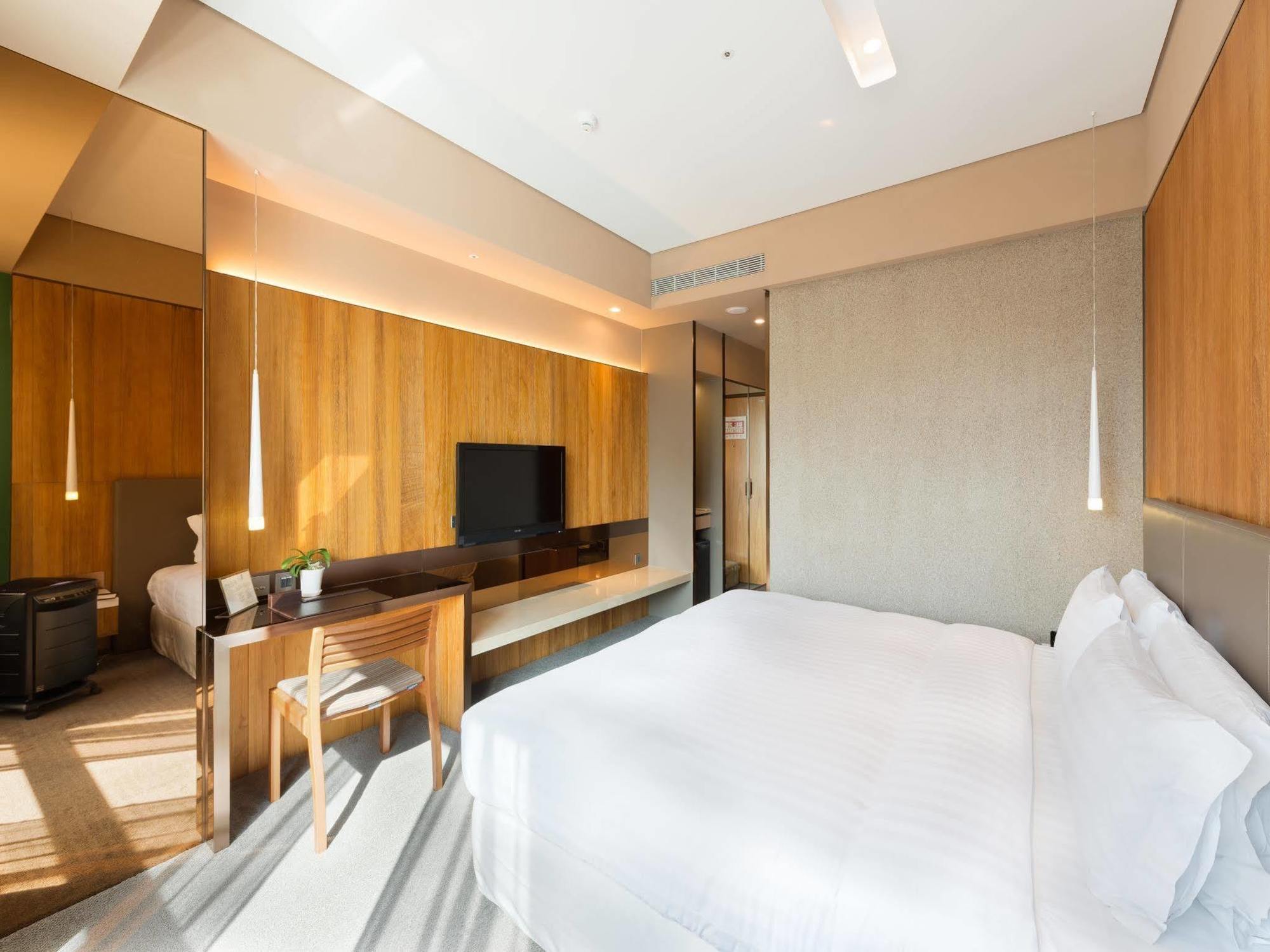 Home Hotel 4* Taipei