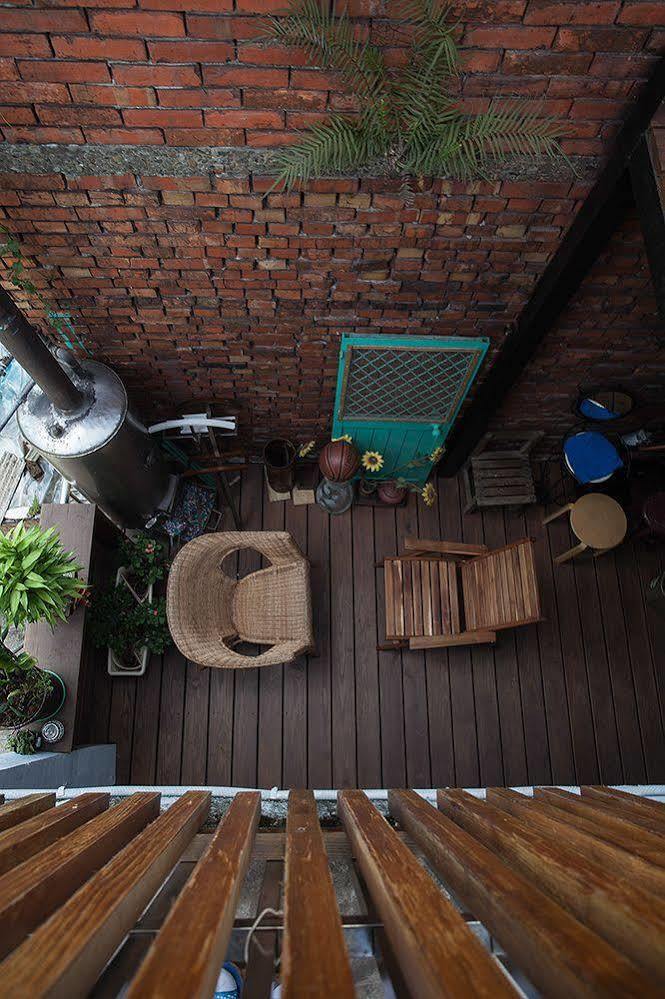 Albergue Nangang Station