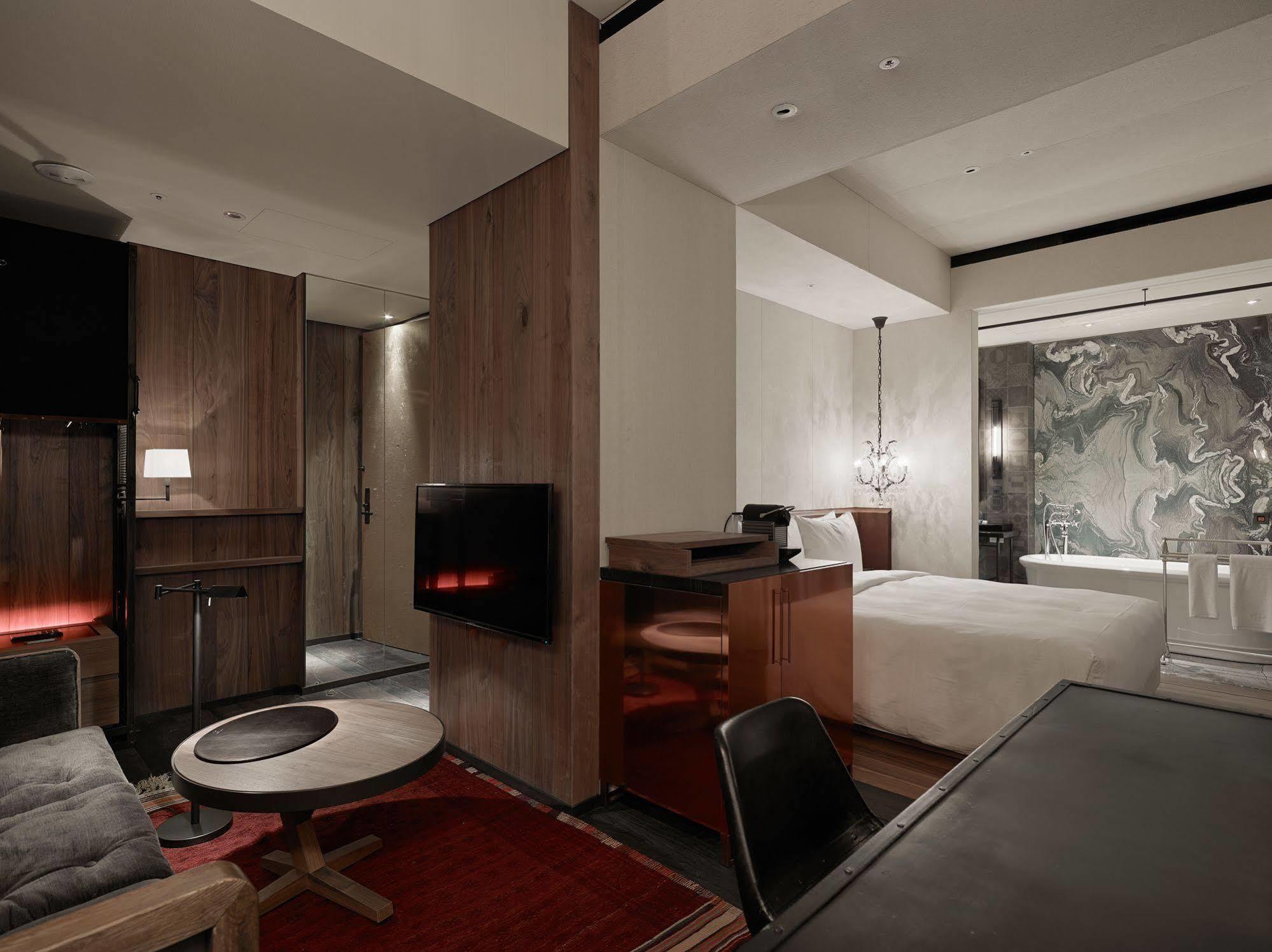 Proverbs Hotel 5*