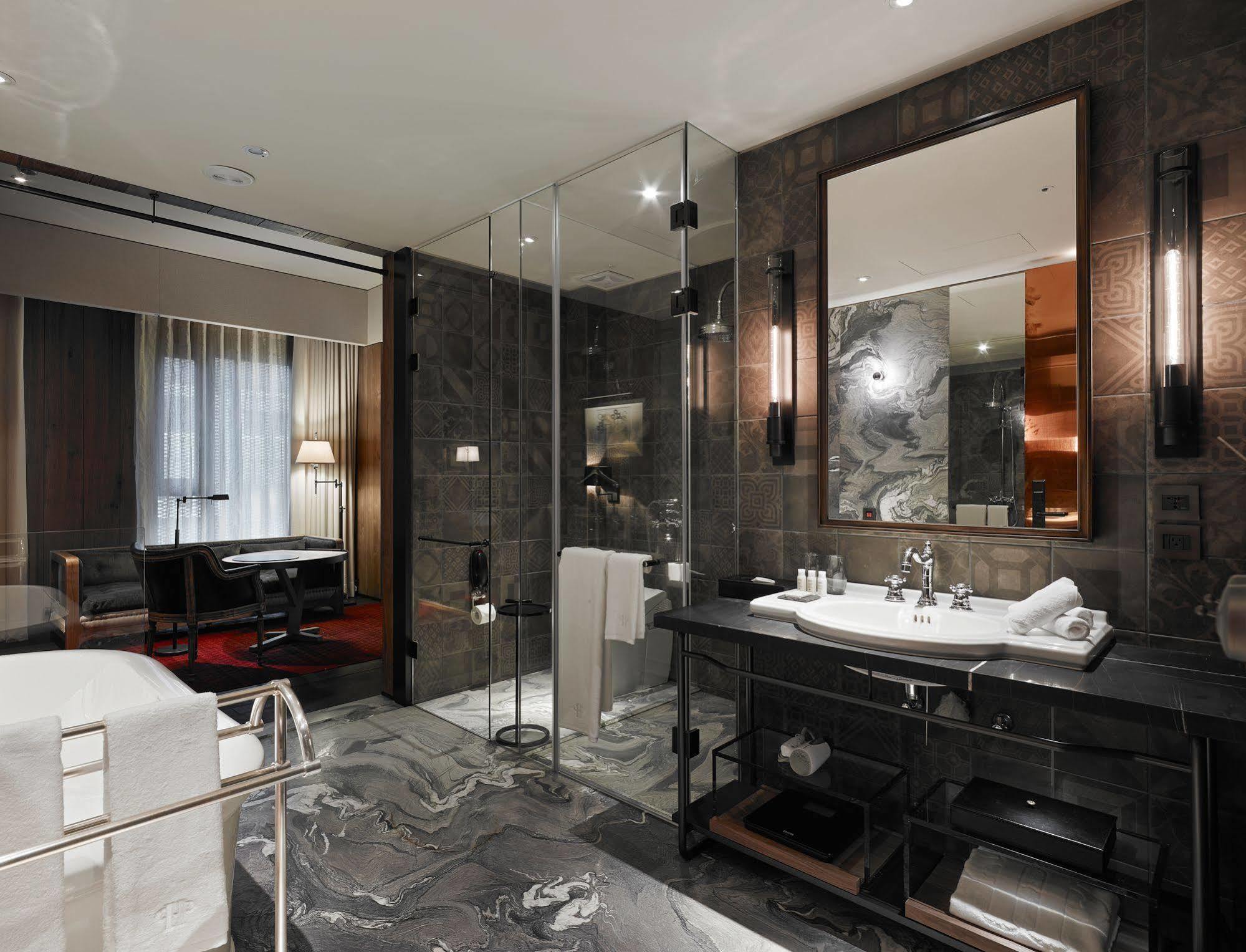 Hotel Proverbs 5*