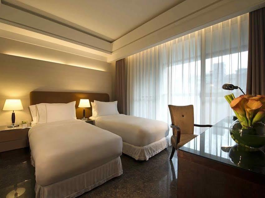 Leofoo Residences 4*