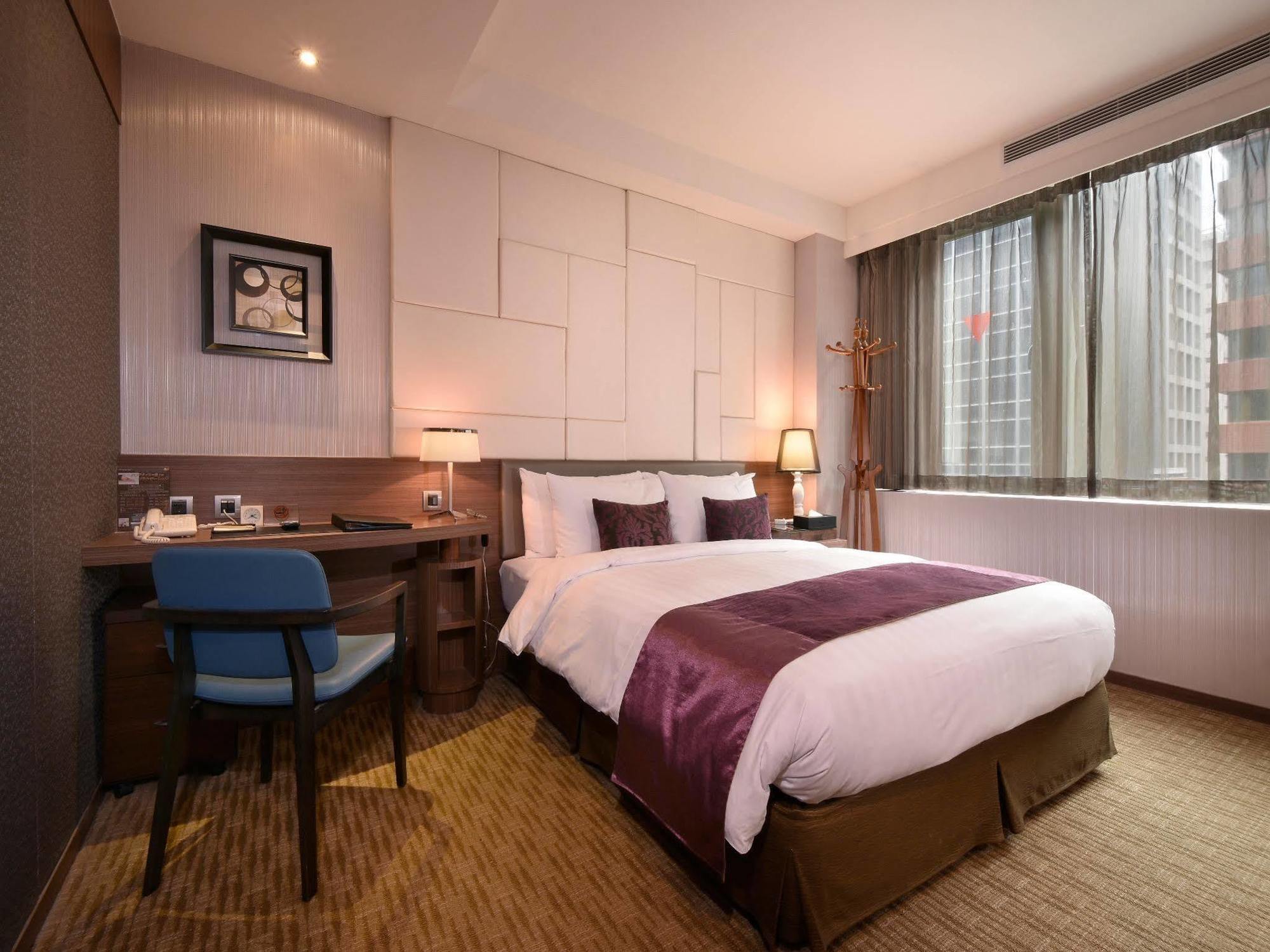World Mai - Nanjing Hotel Taipei