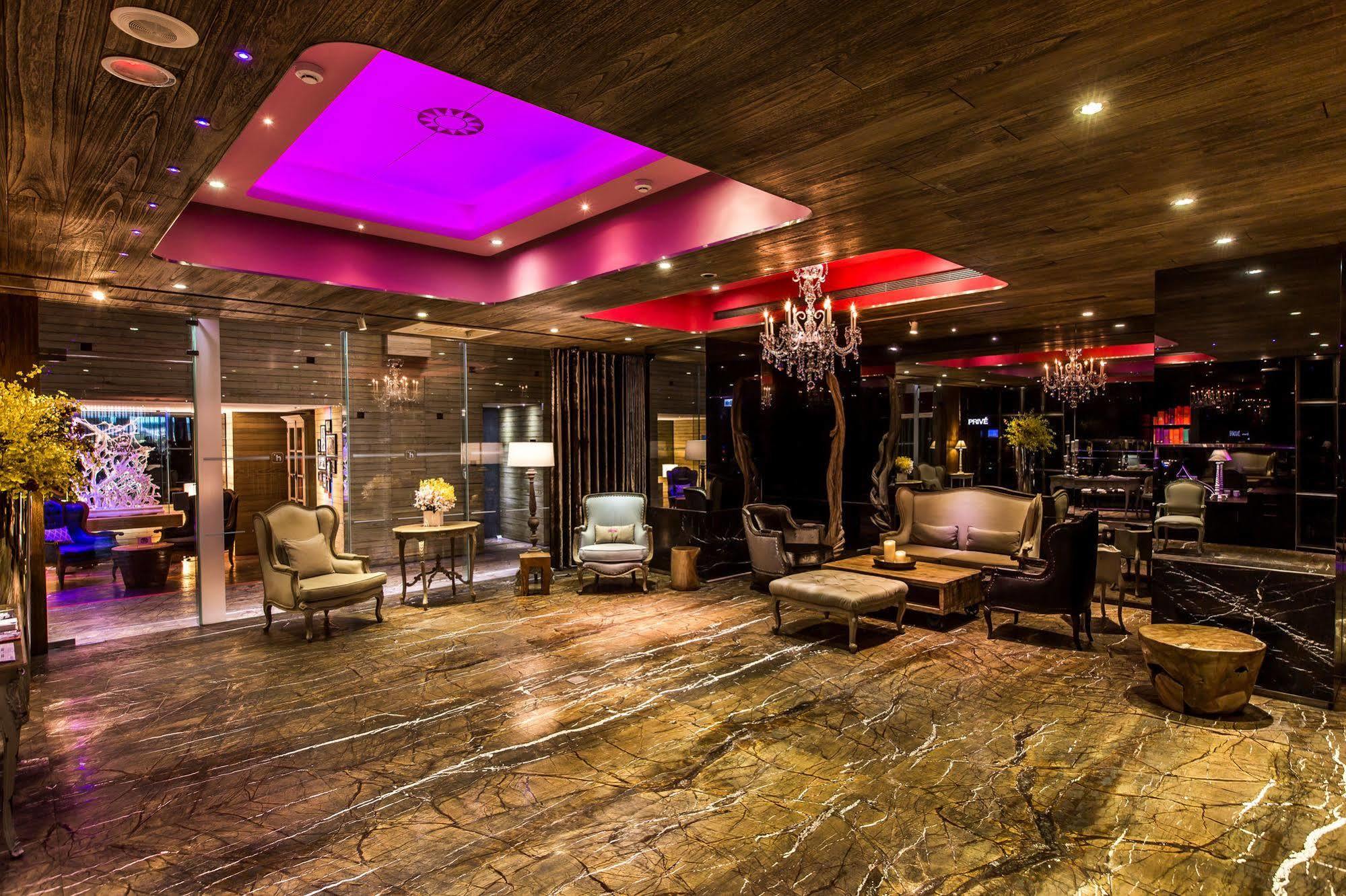 Inhouse Hotel 4*