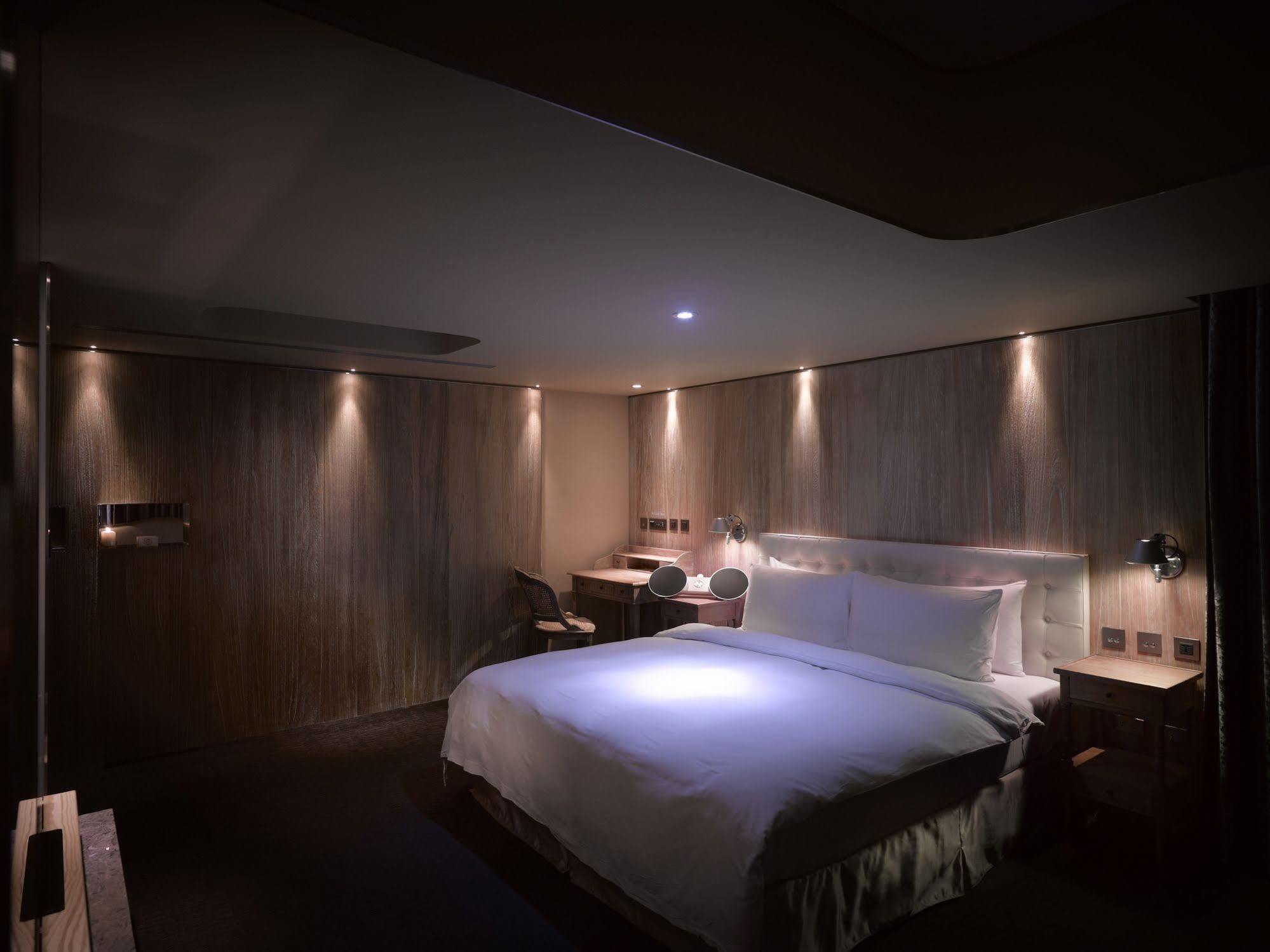 Inhouse 4*